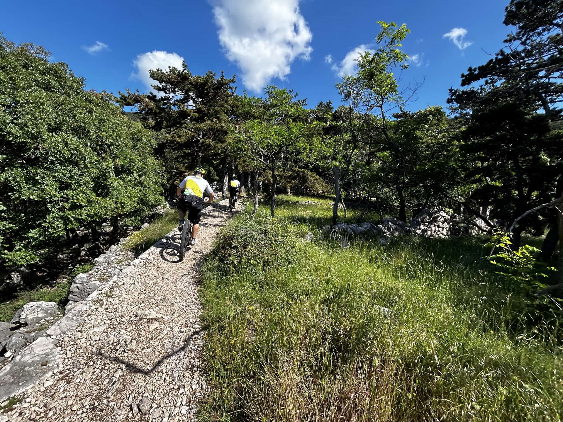 Irány a Hold-fennsík, avagy látványos mtb túra a Krk-szigeten-10