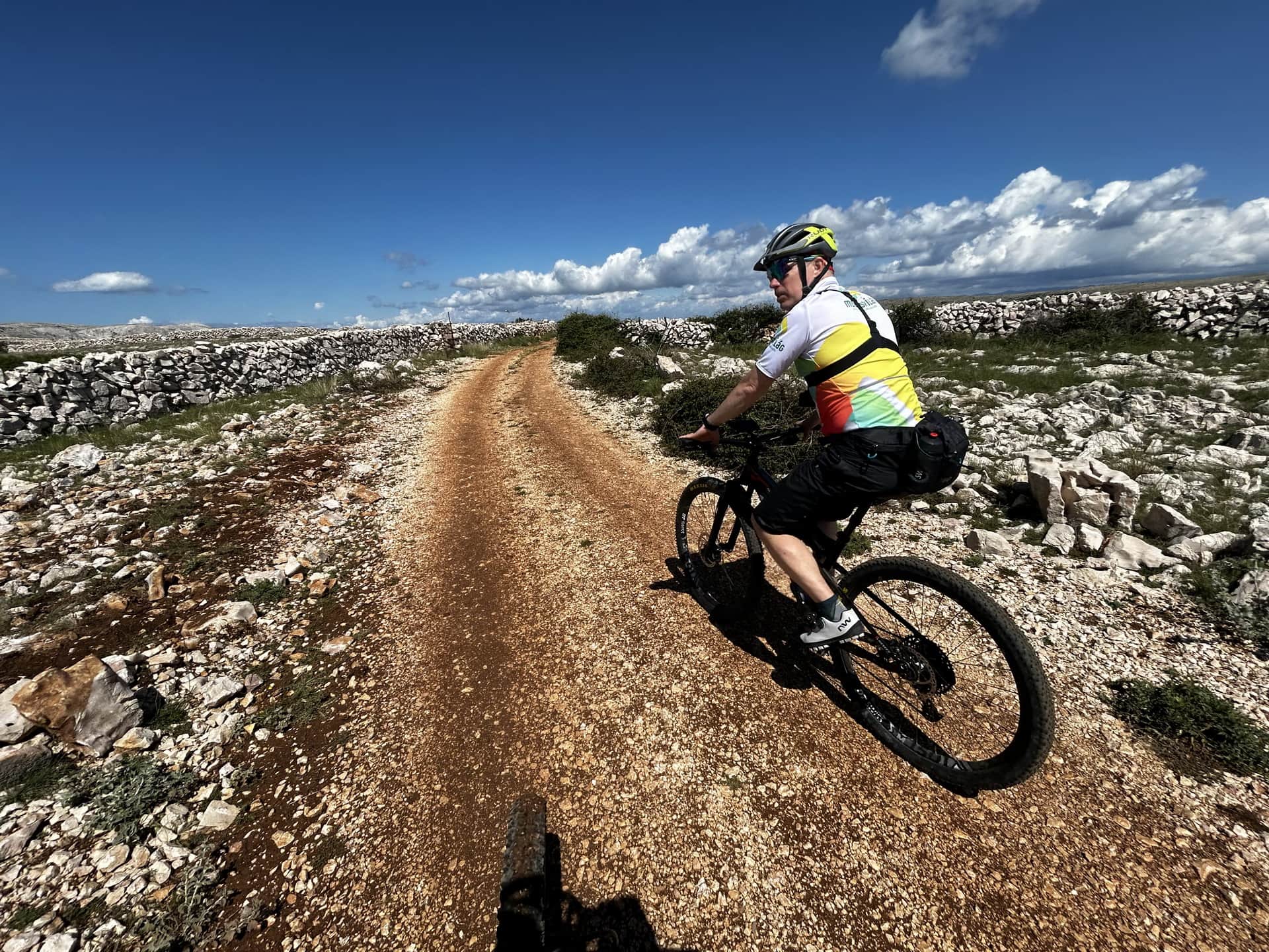 Irány a Hold-fennsík, avagy látványos mtb túra a Krk-szigeten-7