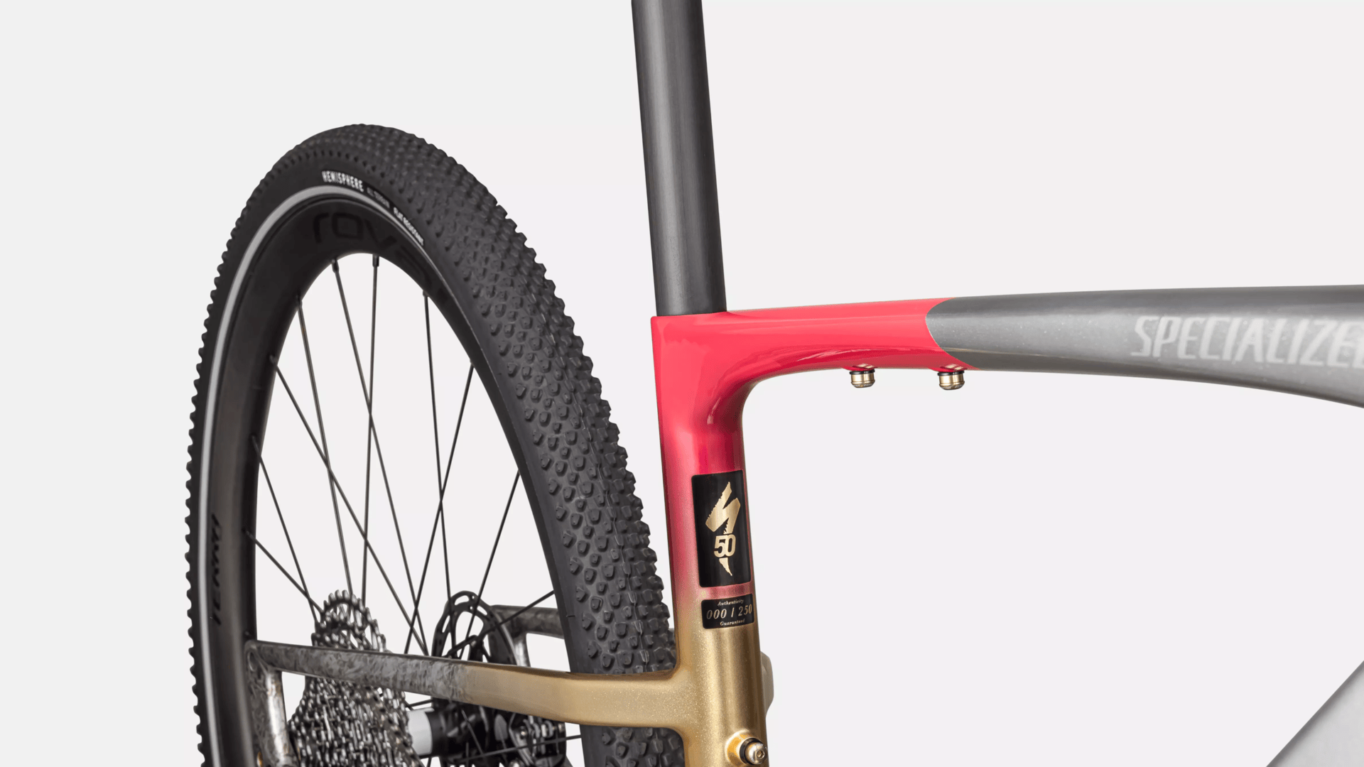 Csak hasonlók, de nem egyformák-Specialized Vado SL és Sirrus X5.0-13